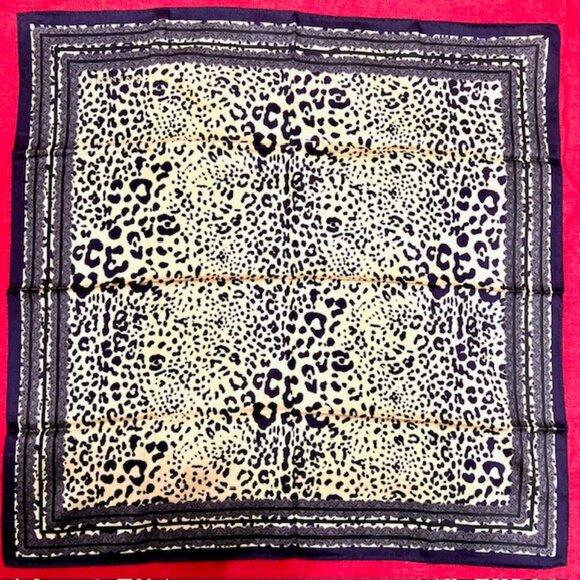 New Unused G ivechy Mini Scarf cotton 19.5 " Brown Black Leopard printed (96 - Picture 5 of 6